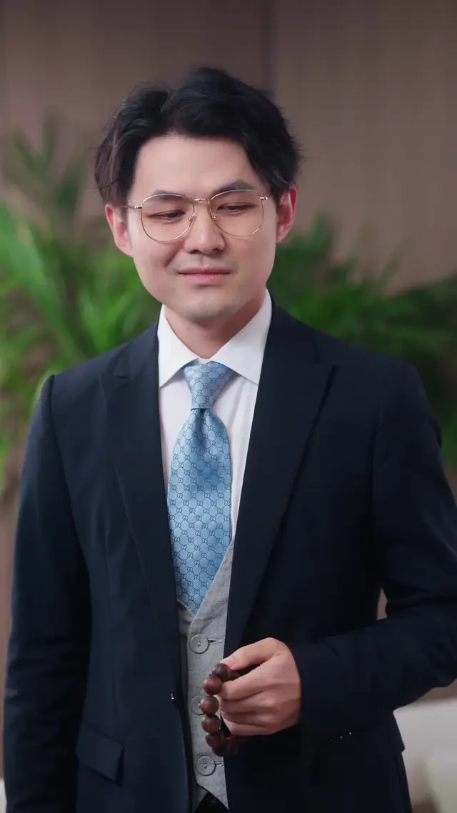 Episode 42 of Sassy Wife & Mischievous Guard