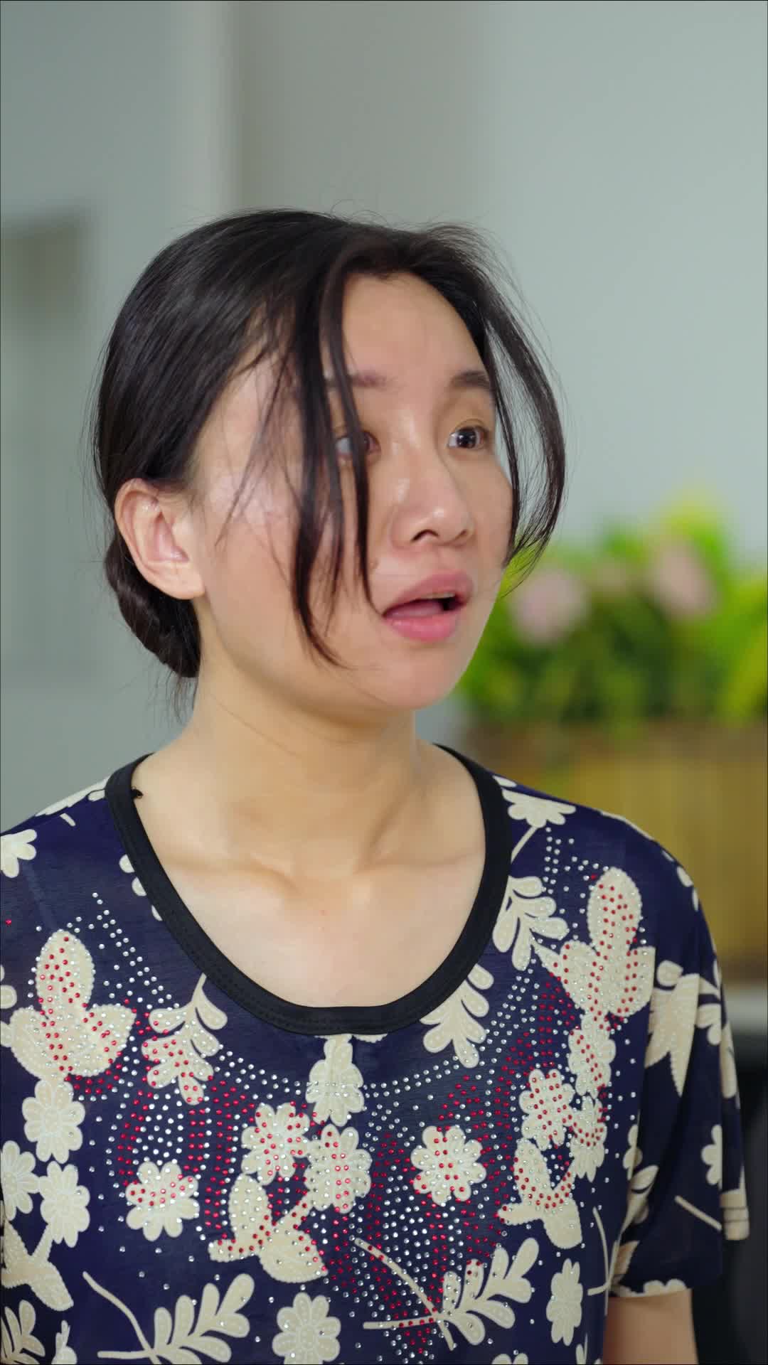 Episode 34 of Saying Farewell to My Clueless Husband