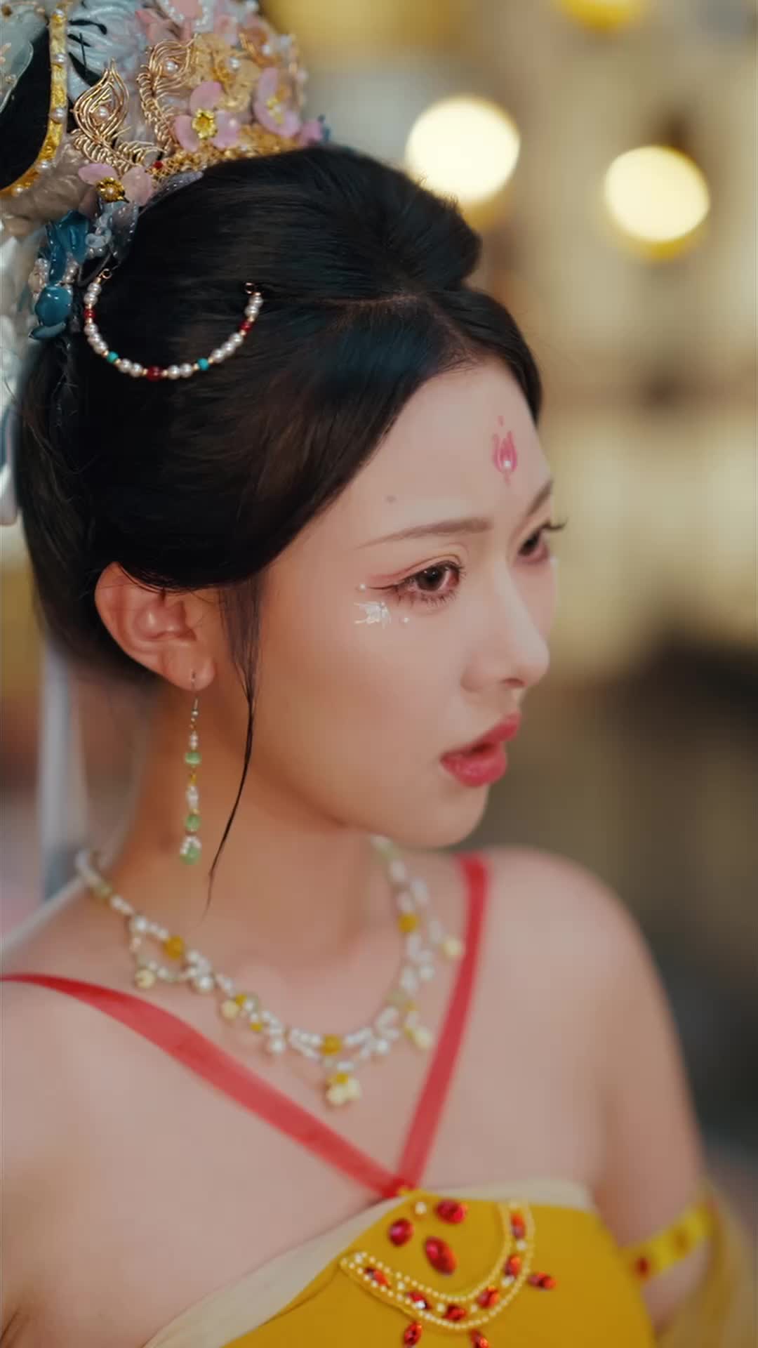 Episode 11 of Scarlet Revenge: The Emperor's Love