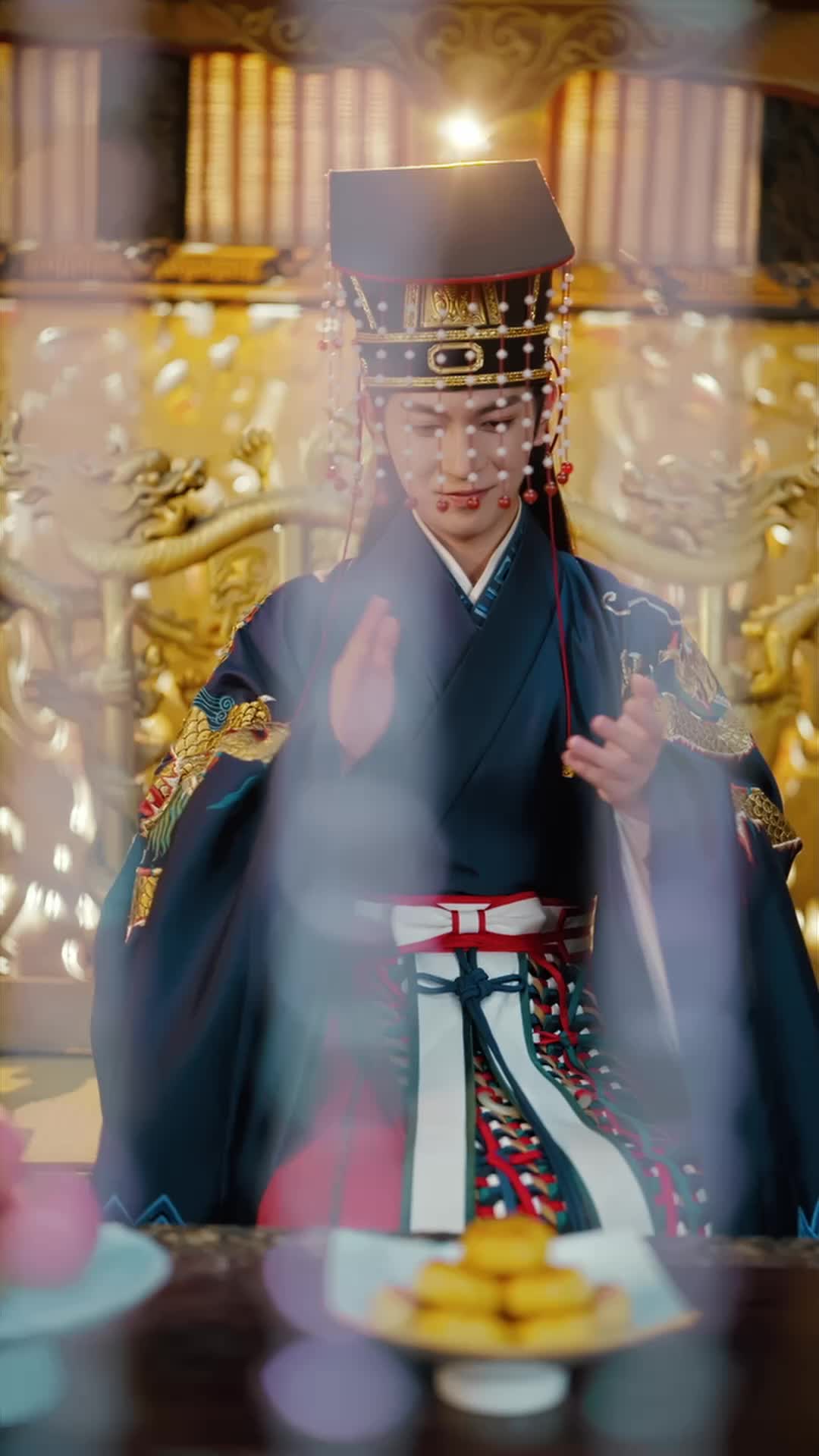 Episode 12 of Scarlet Revenge: The Emperor's Love