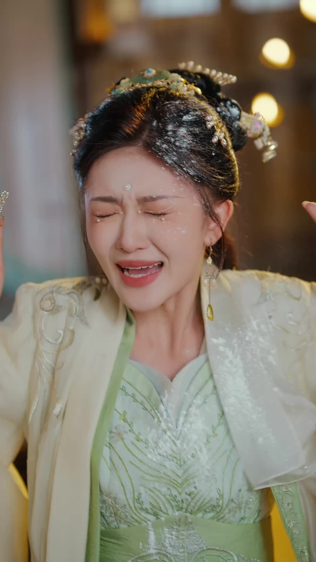 Episode 17 of Scarlet Revenge: The Emperor's Love