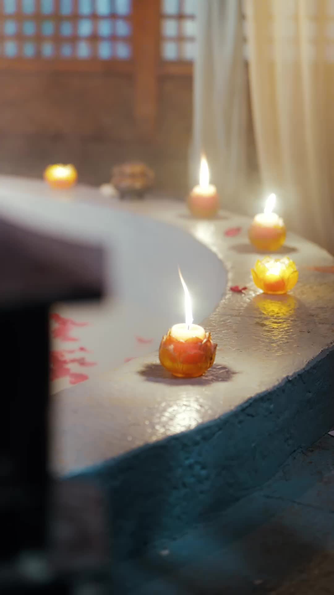 Episode 2 of Scarlet Revenge: The Emperor's Love