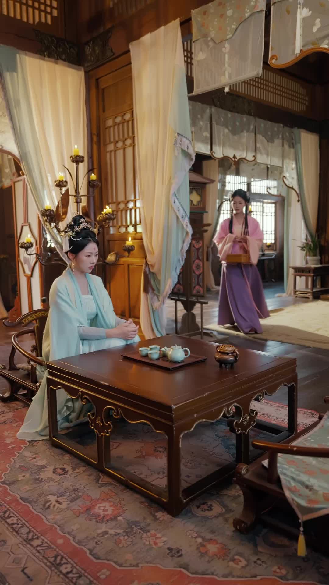 Episode 33 of Scarlet Revenge: The Emperor's Love