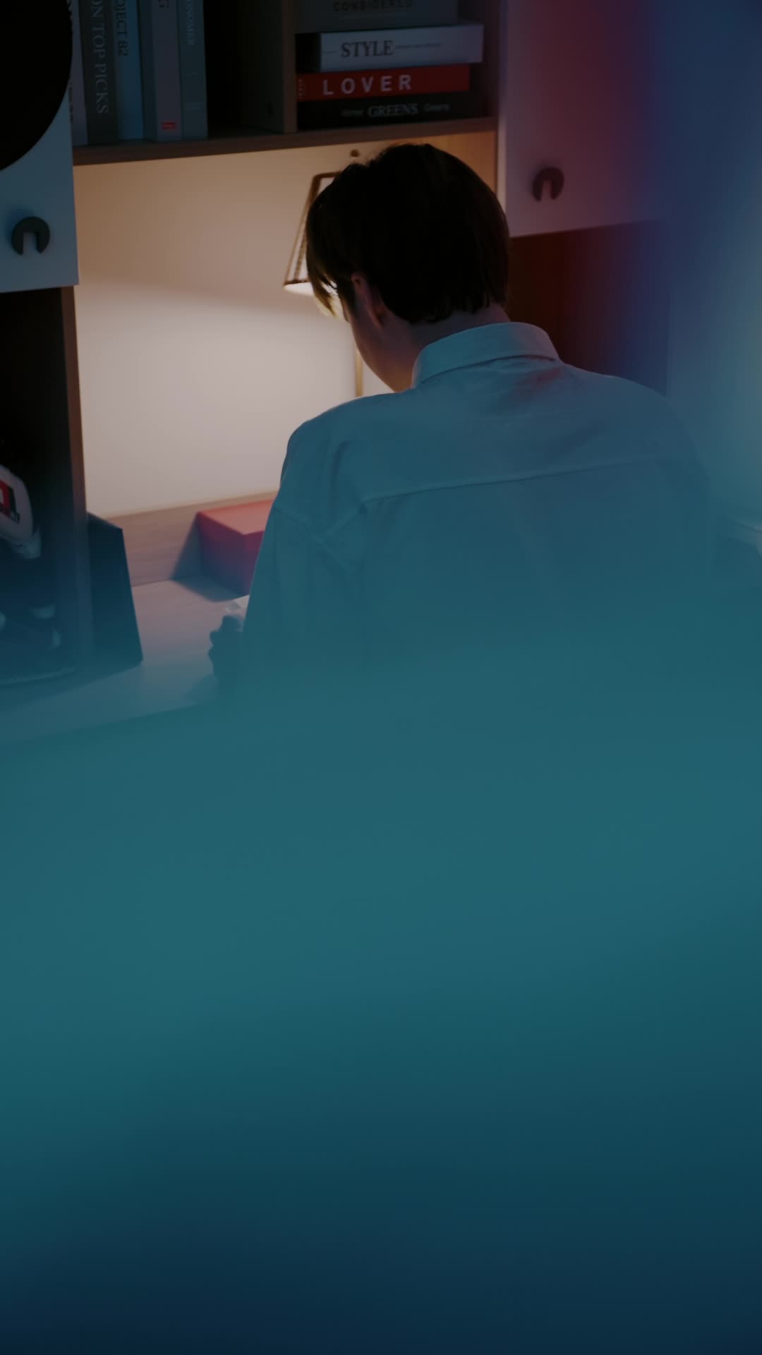 Episode 11 of School Hall