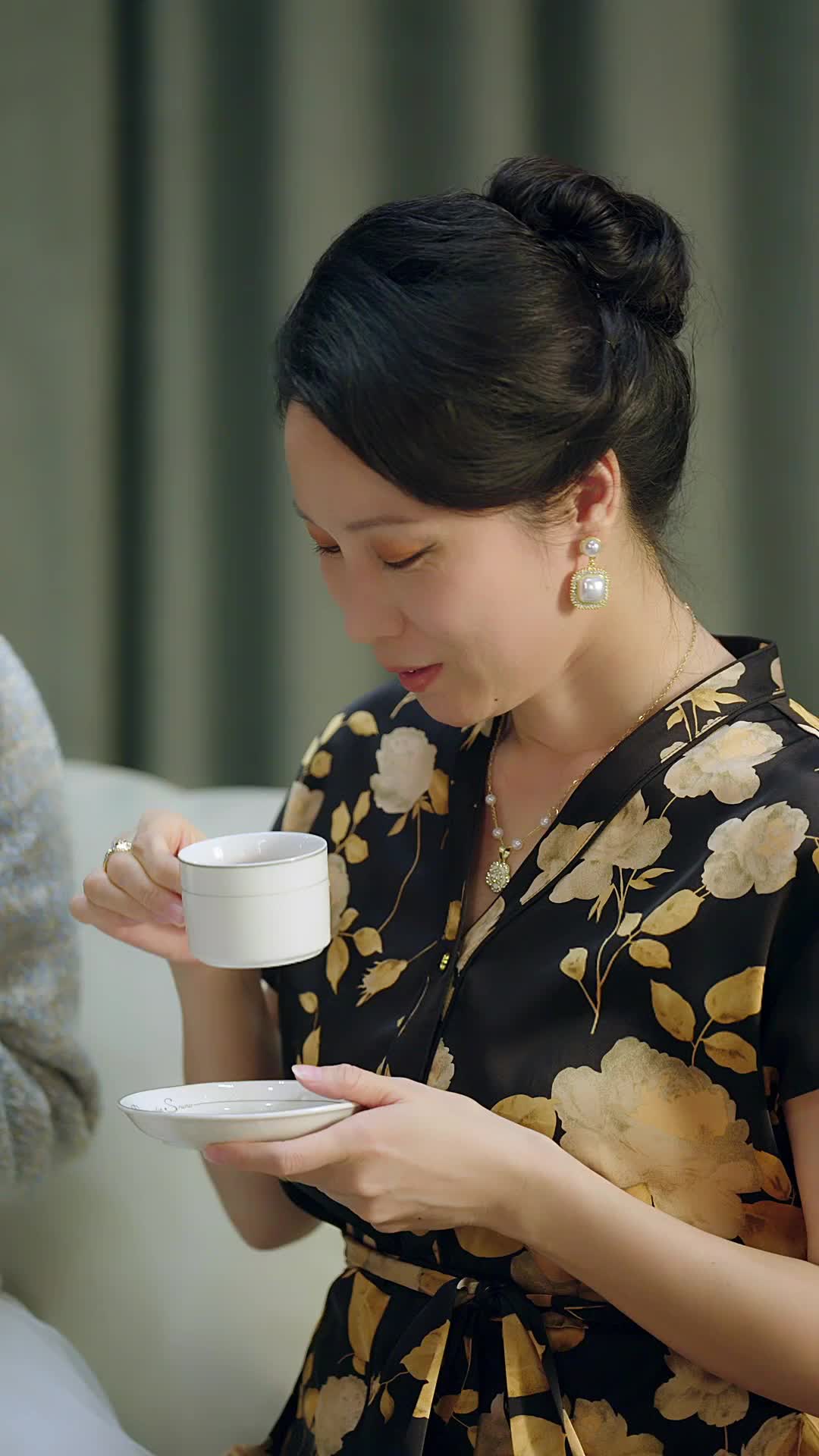 Episode 18 of Seduced by My Proud Fiance