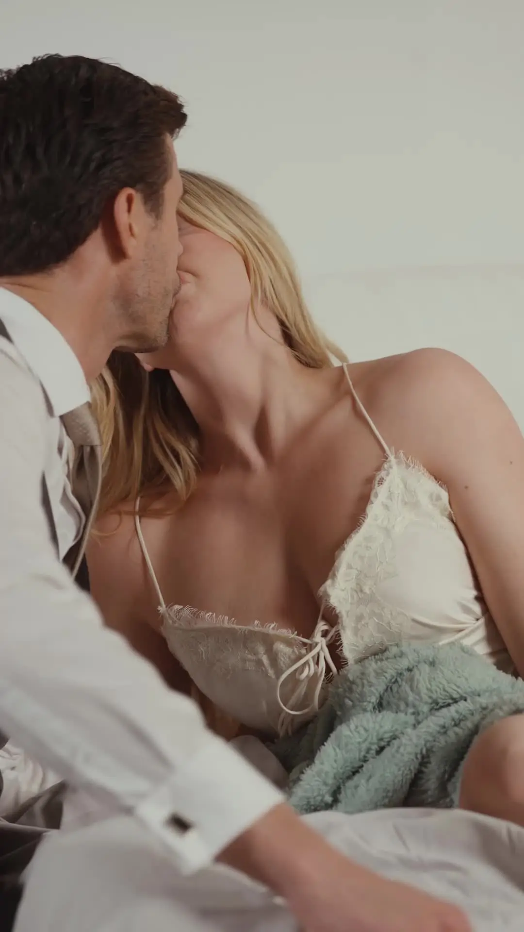 Episode 21 of Seducing Mr. Larsen