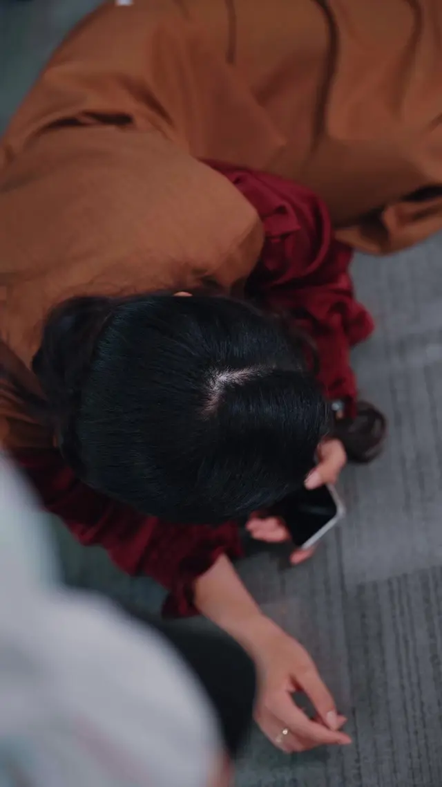Episode 15 of She Didn't Bring Roses She Brought a Proposal