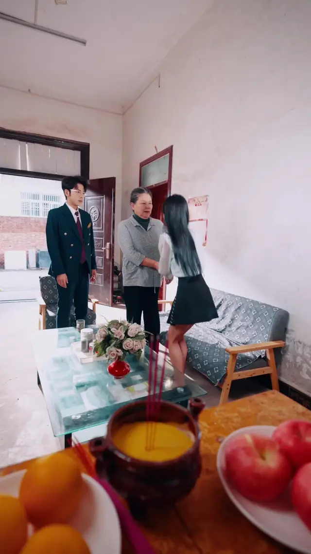 Episode 20 of She Didn't Bring Roses She Brought a Proposal