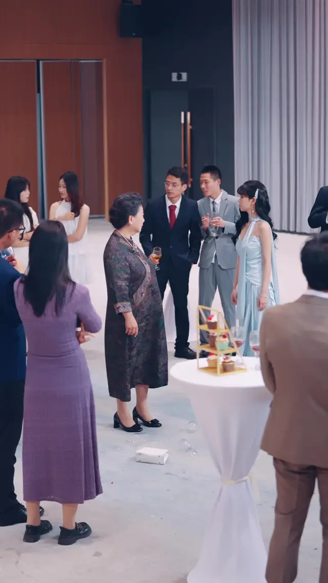 Episode 65 of She Didn't Bring Roses She Brought a Proposal