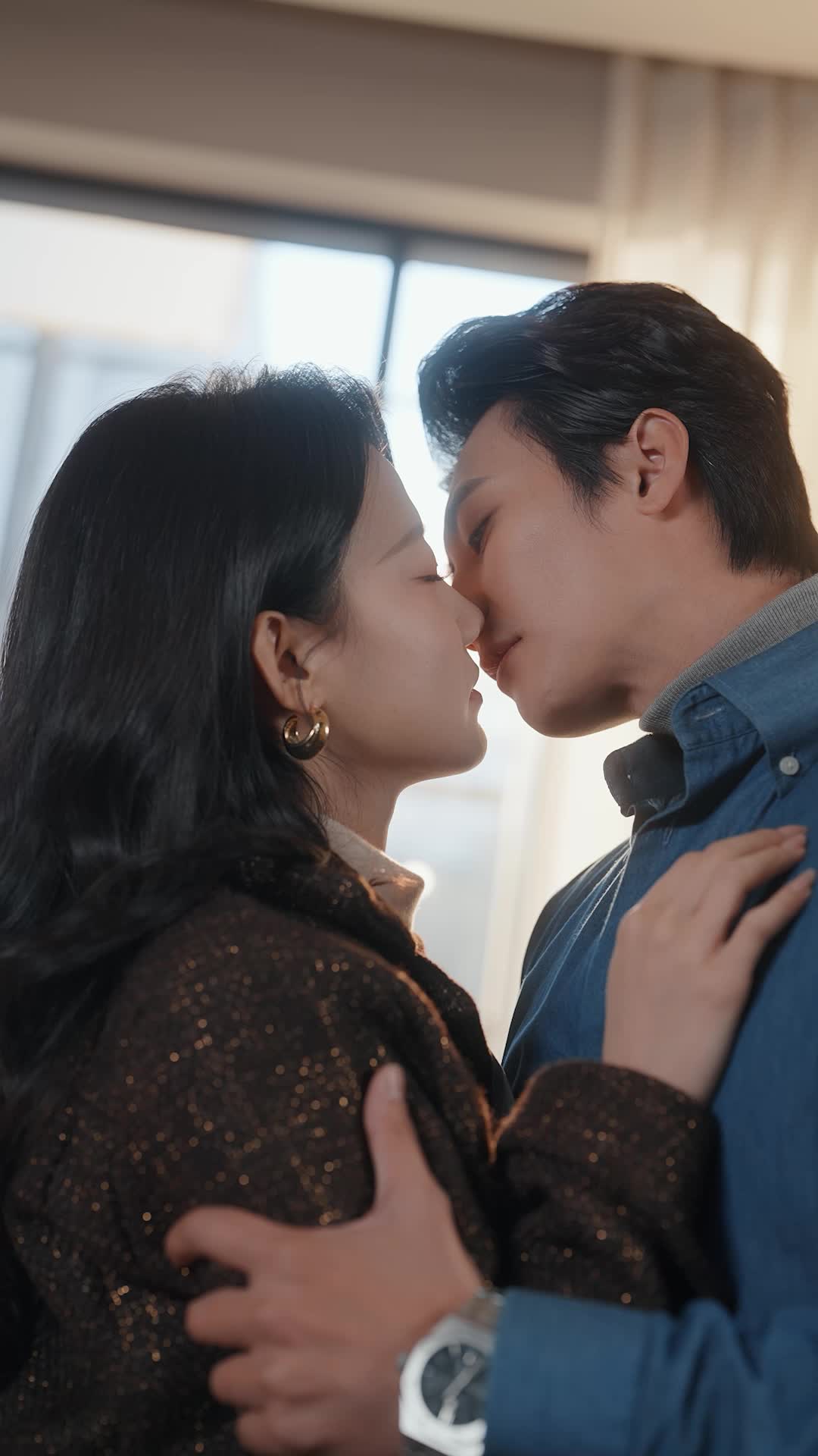 Episode 29 of Silent Heart, Stolen Love