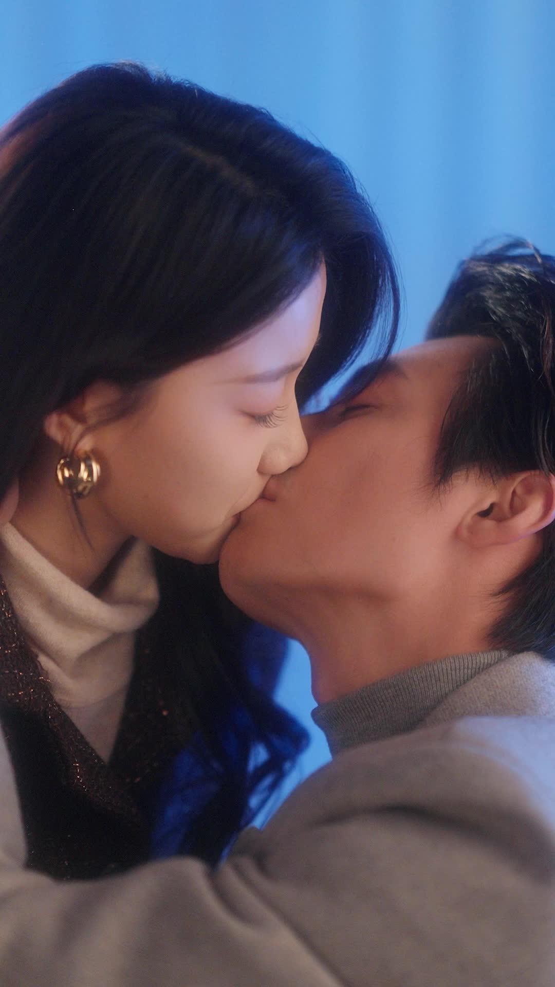 Episode 33 of Silent Heart, Stolen Love