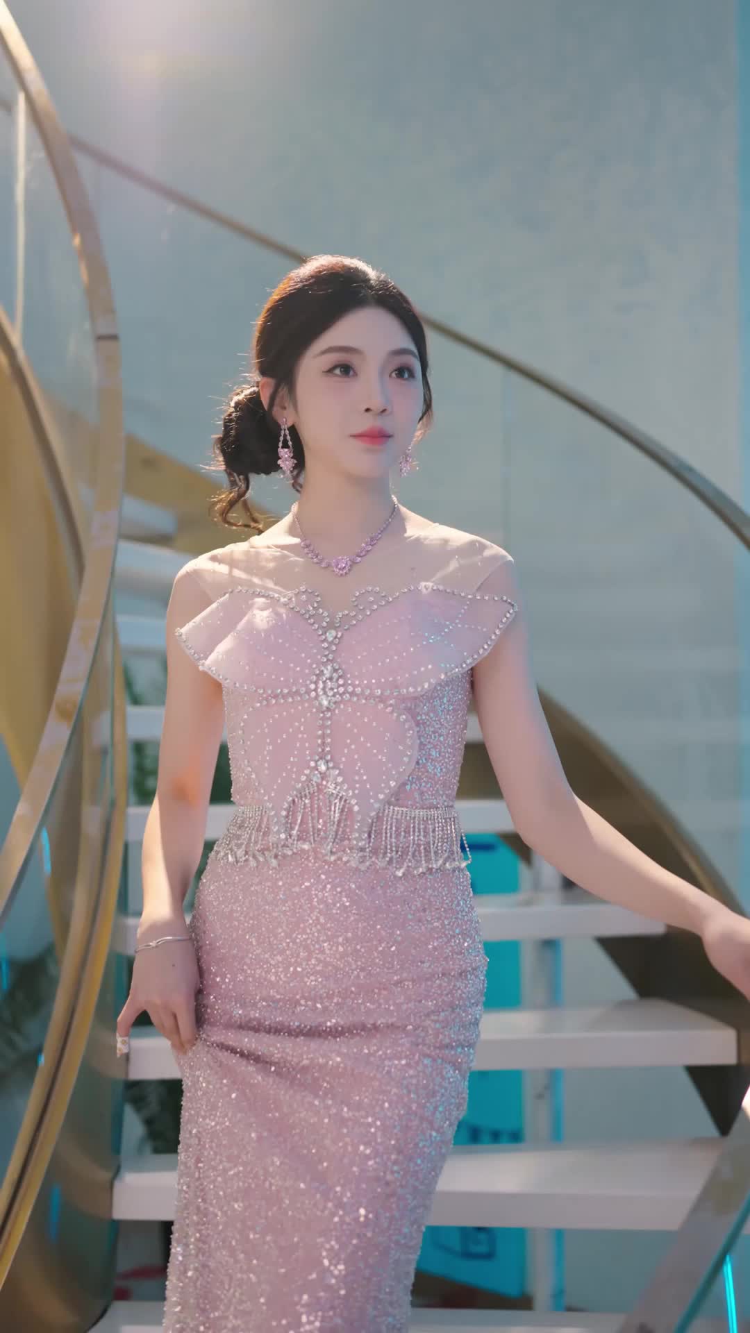 Episode 25 of Silent Star, Shining Scars