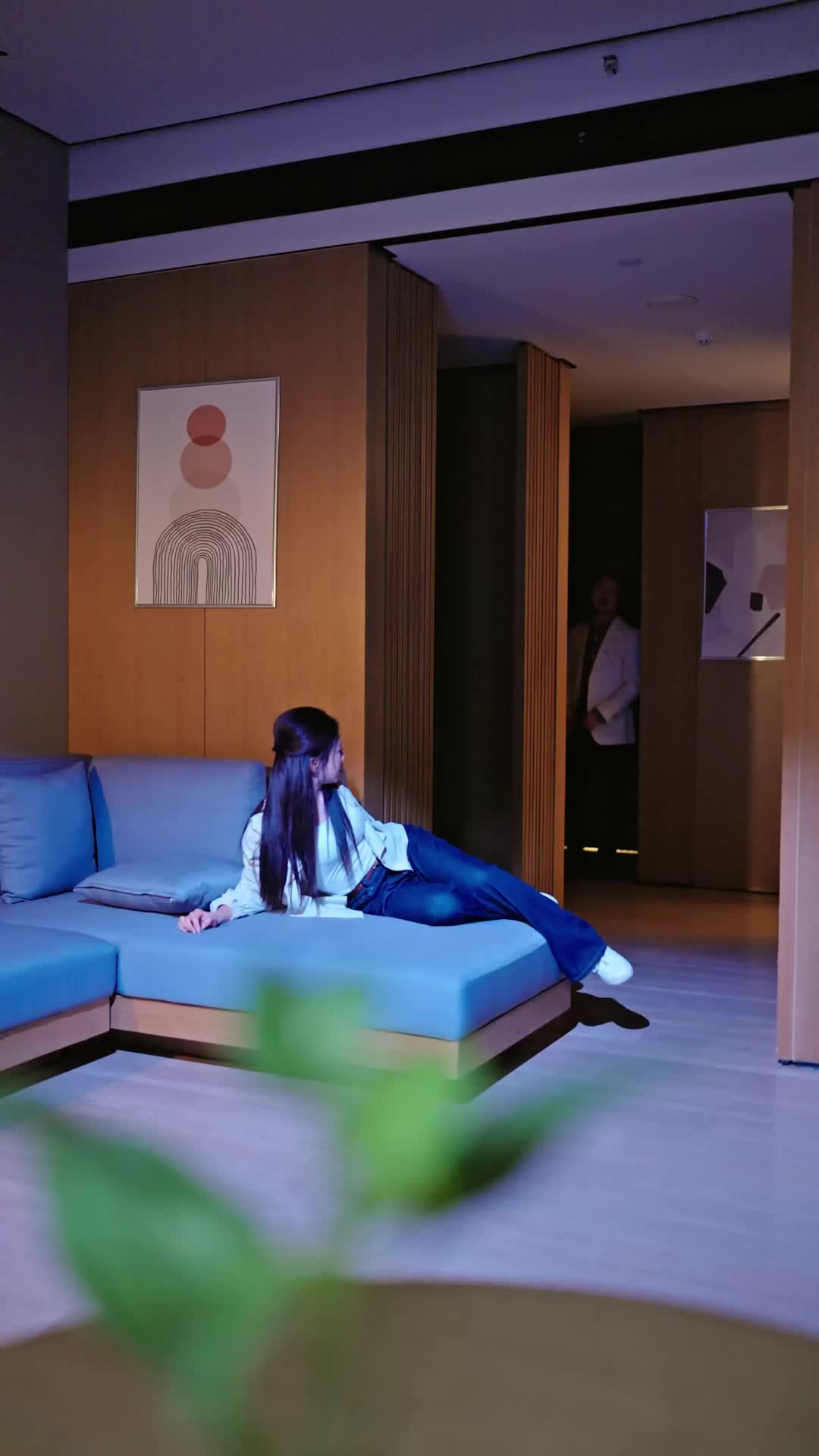 Episode 3 of Silent Star, Shining Scars