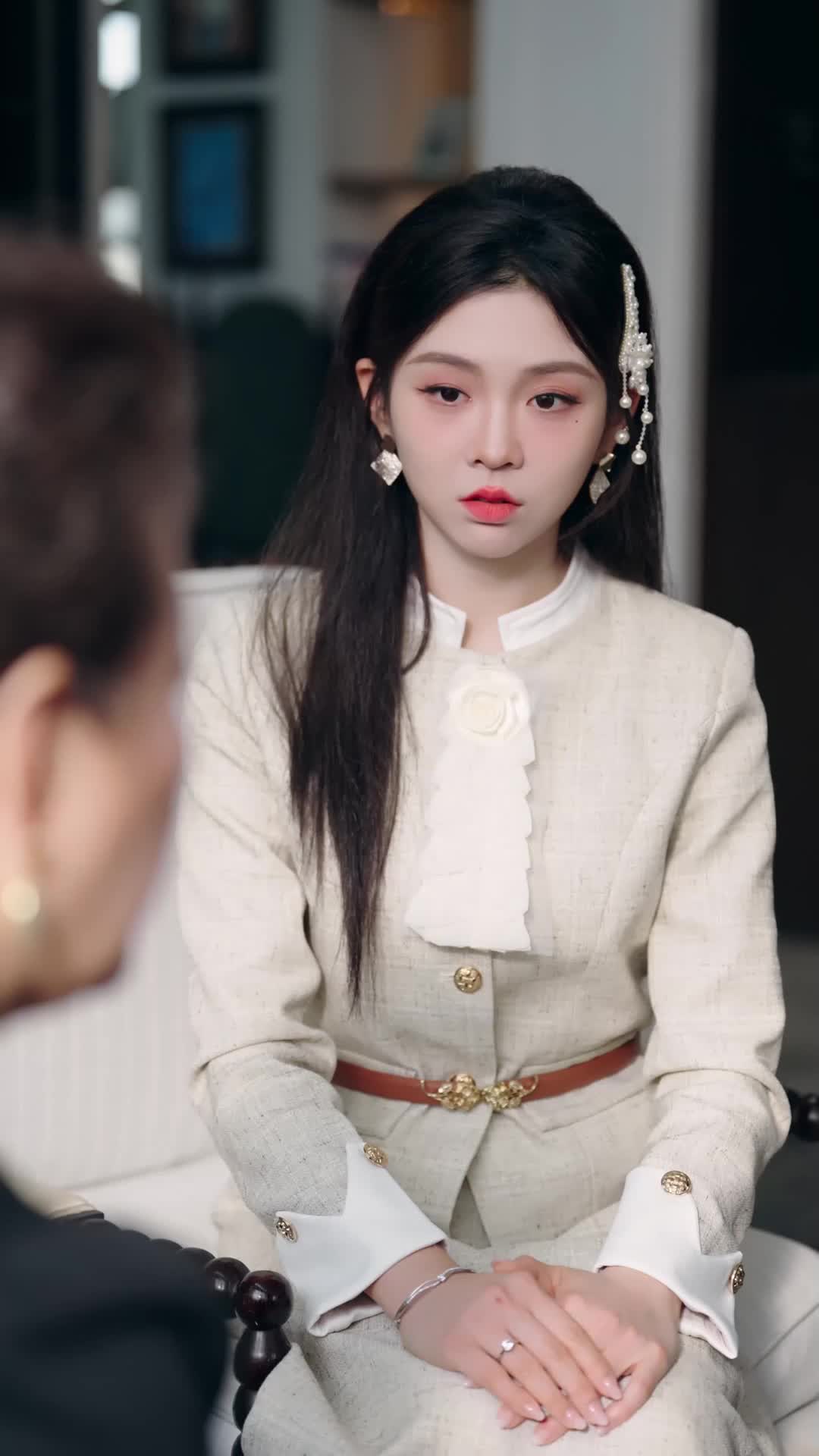 Episode 55 of Silent Star, Shining Scars