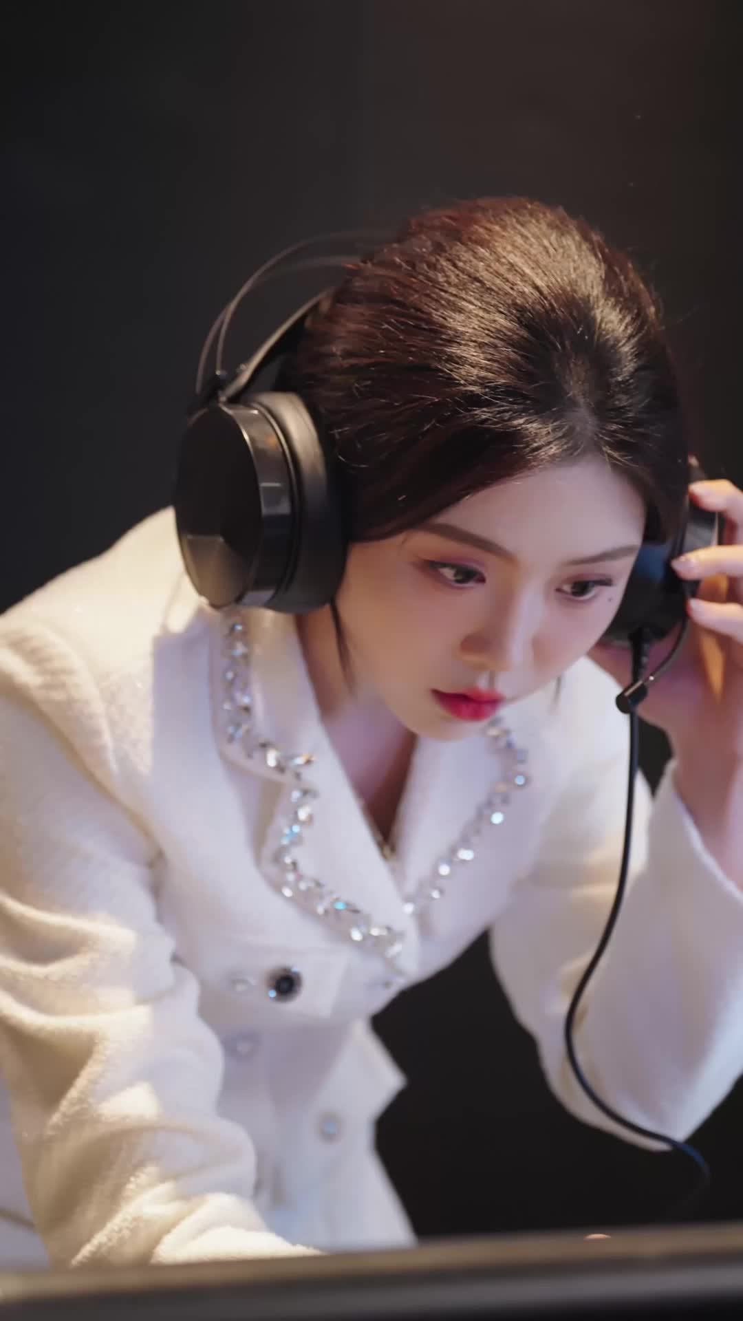 Episode 68 of Silent Star, Shining Scars