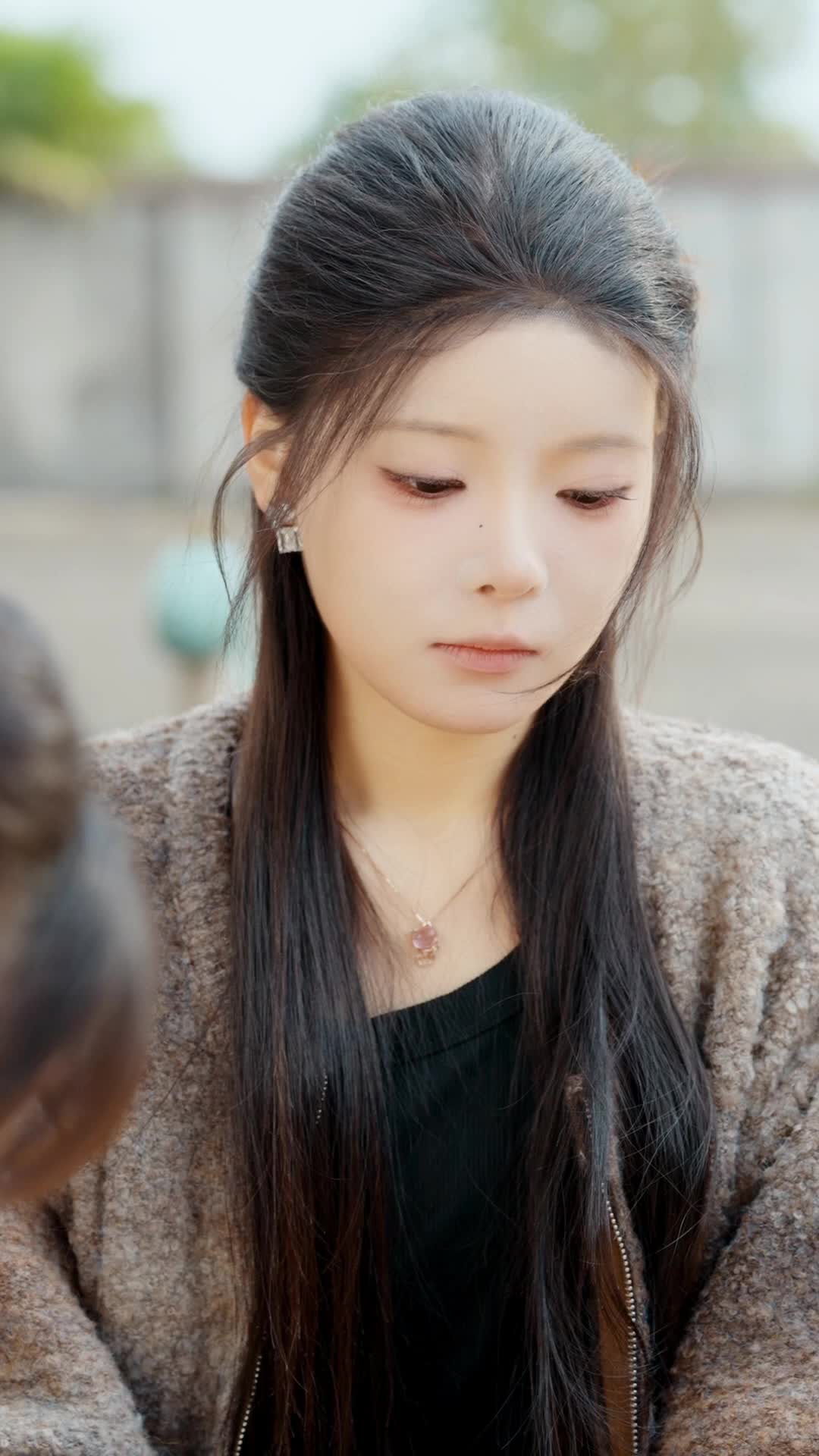 Episode 58 of Sister Pact, Love's Contract