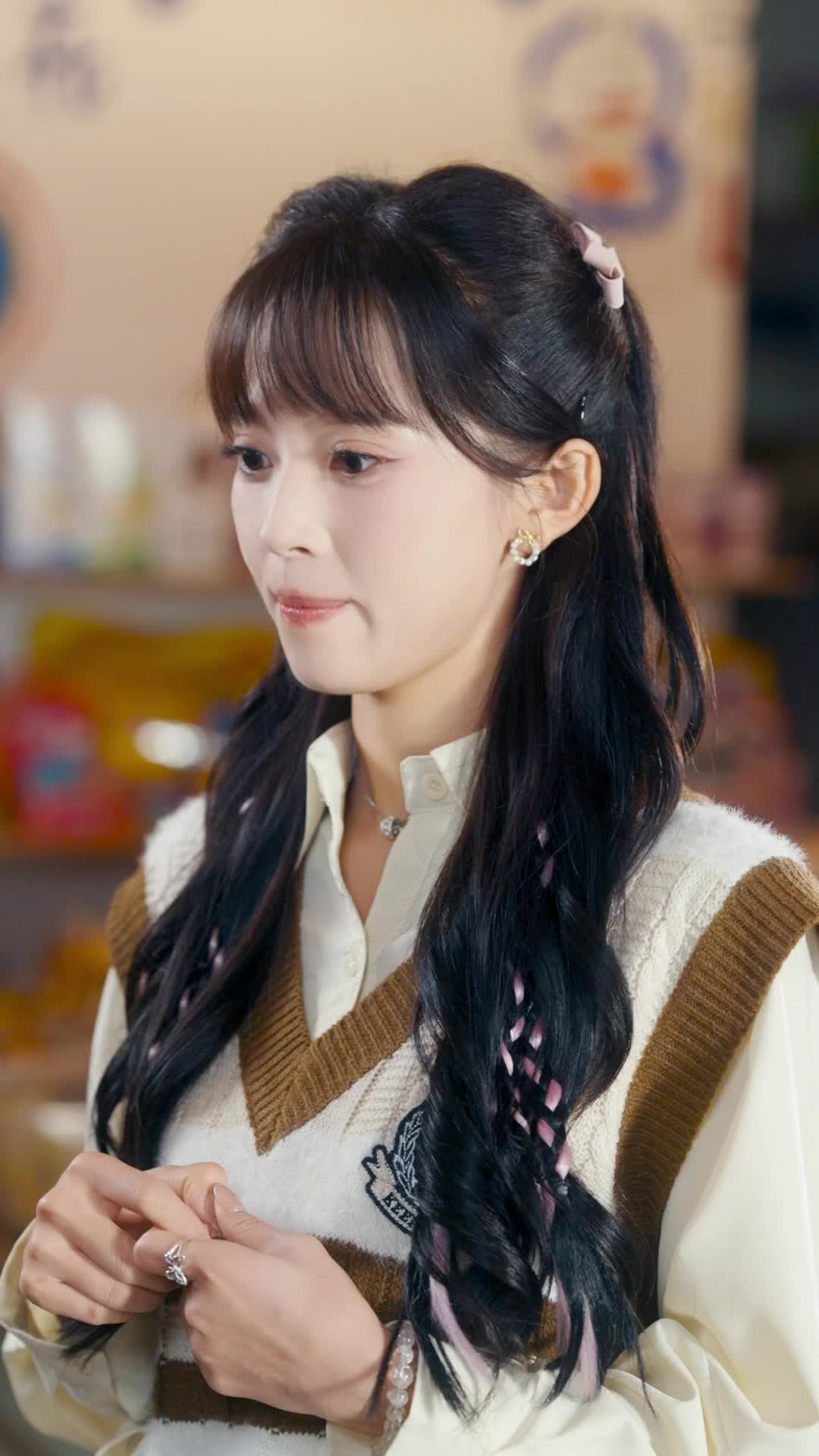 Episode 60 of Sister Pact, Love's Contract