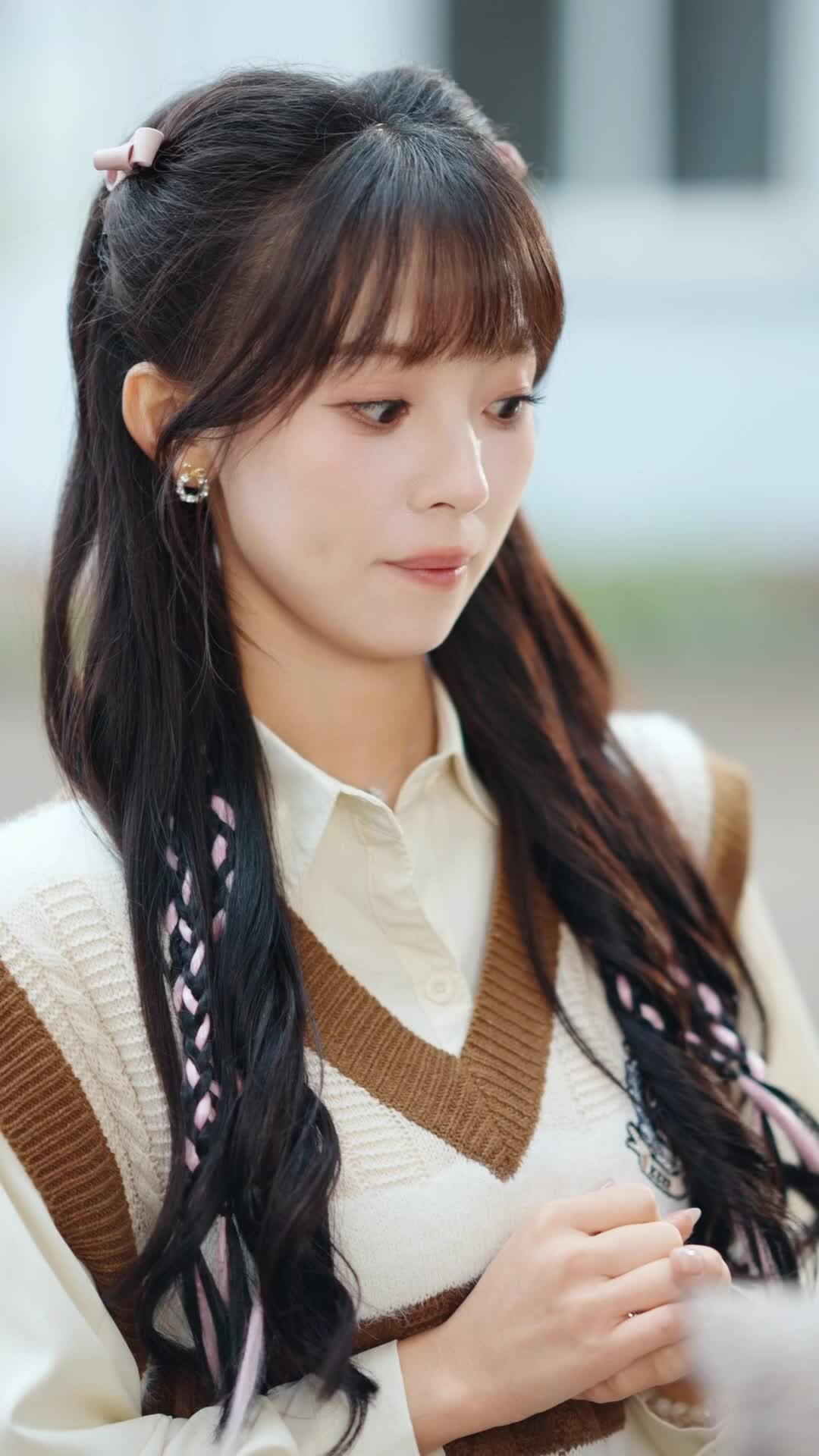 Episode 62 of Sister Pact, Love's Contract