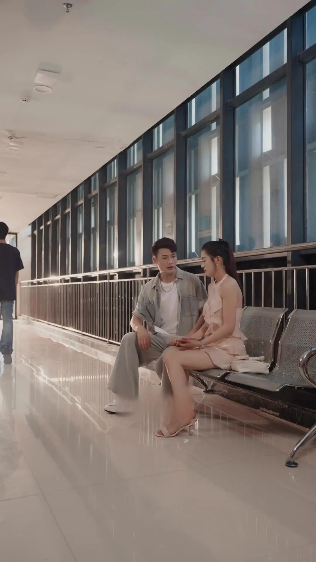 Episode 21 of Spoiled by the CEO During Pregnancy