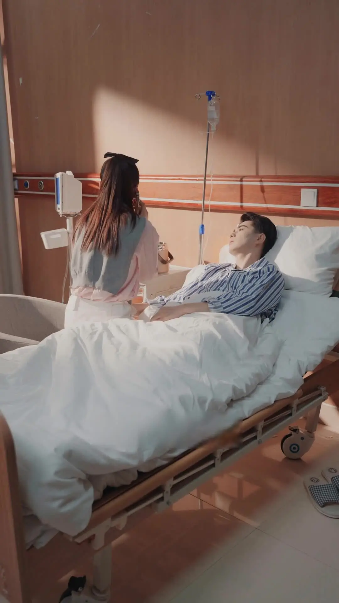 Episode 37 of Spoiled by the CEO During Pregnancy