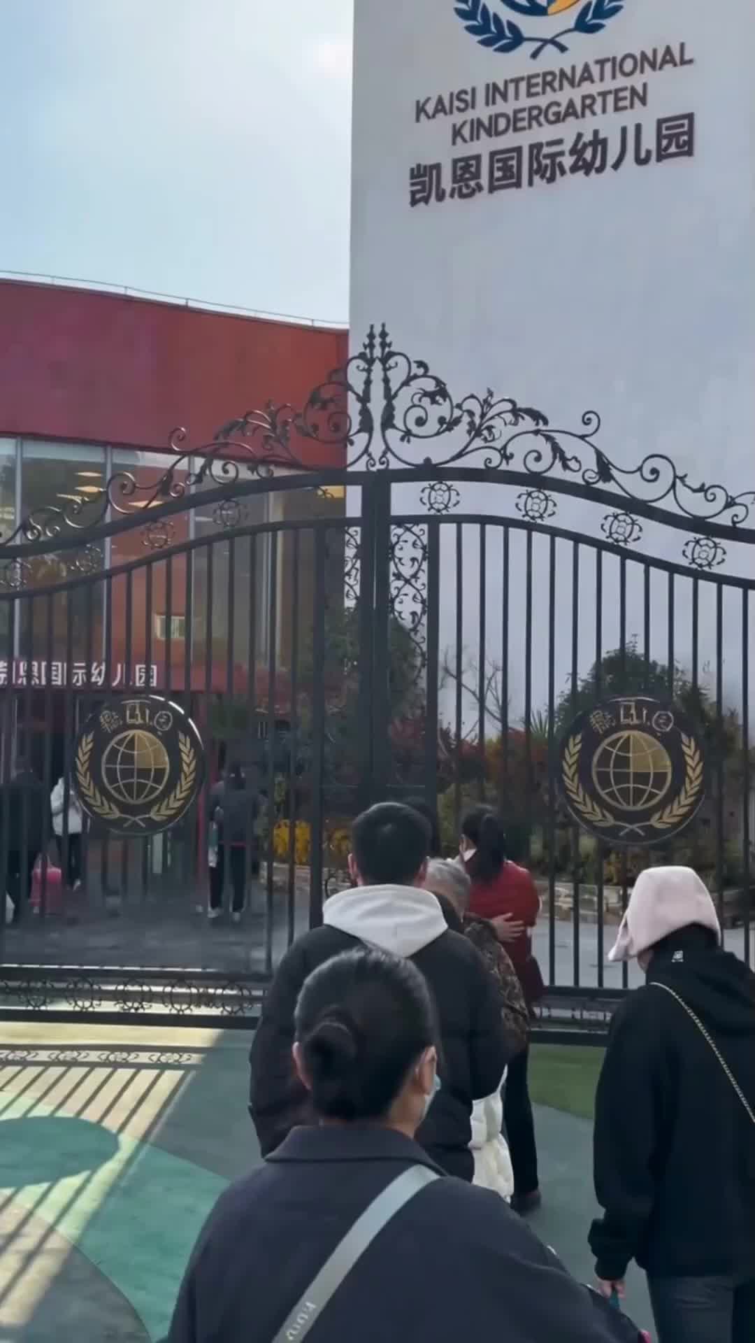 Episode 8 of Spoiling My Husband and Twins!