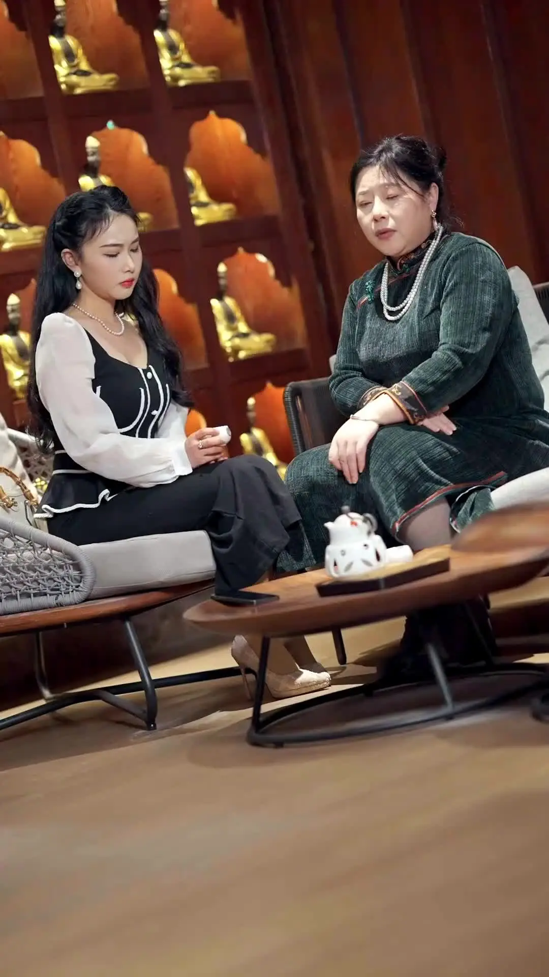 Episode 17 of Stop Acting Dumb, My Billionaire Hubby
