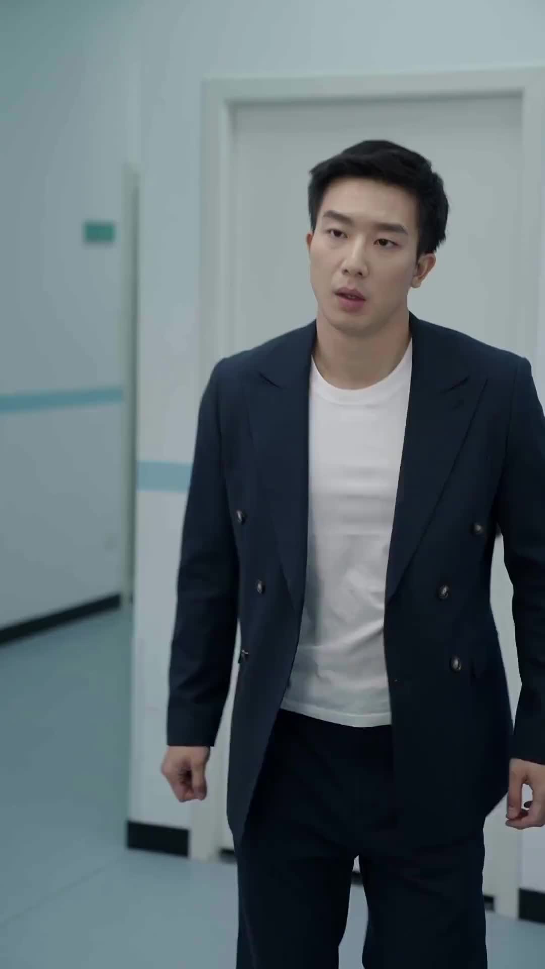 Episode 32 of Stop Acting Dumb, My Billionaire Hubby