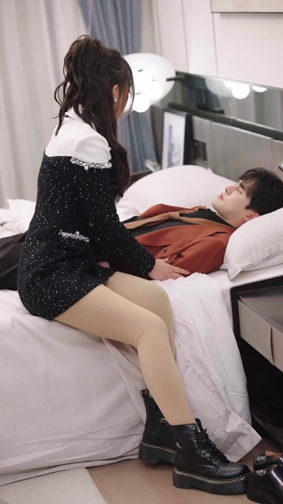 Episode 60 of Stop Acting Dumb, My Billionaire Hubby