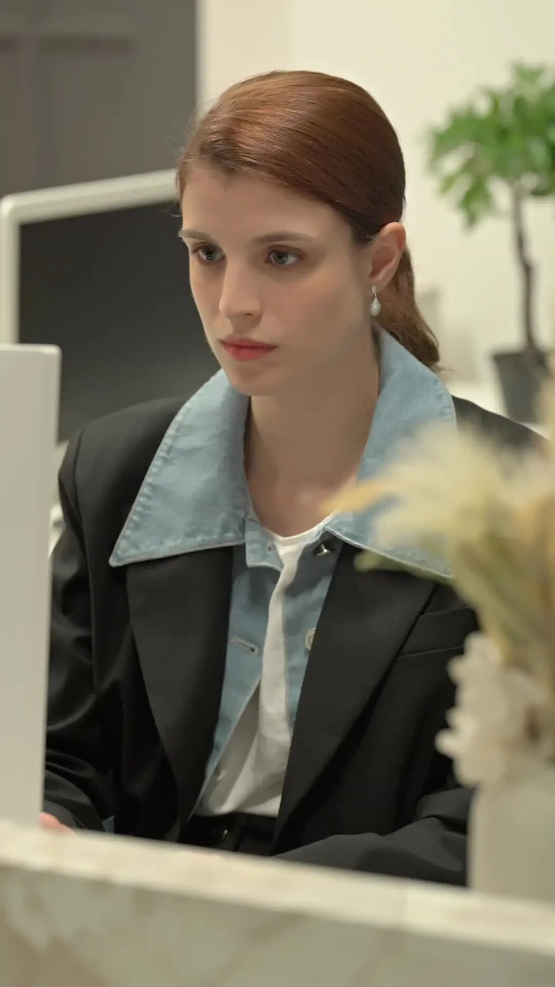Episode 23 of Succession: Beauty and the Billionaire