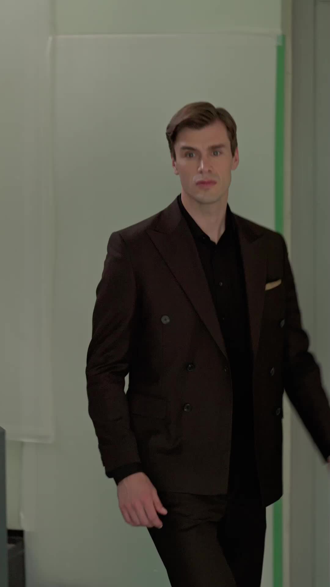 Episode 24 of Succession: Beauty and the Billionaire