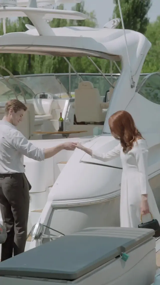 Episode 43 of Succession: Beauty and the Billionaire