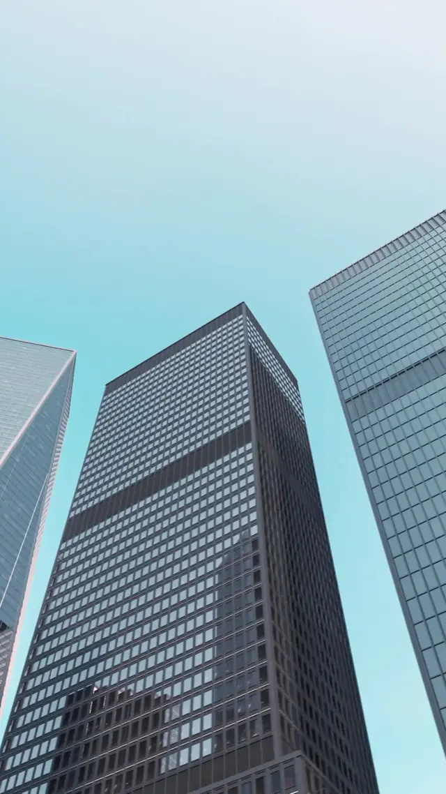 Episode 66 of Succession: Beauty and the Billionaire