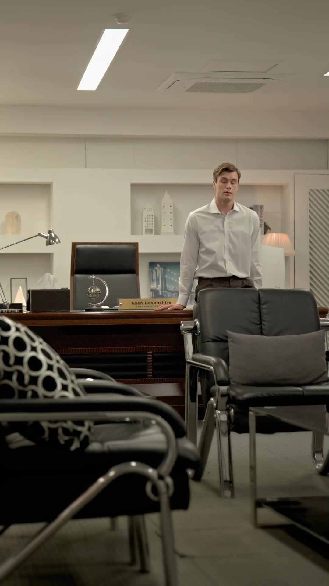 Episode 80 of Succession: Beauty and the Billionaire