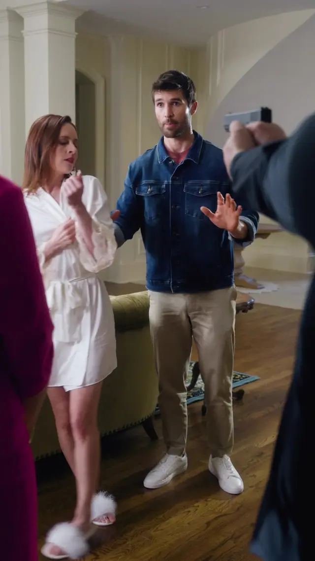 Episode 8 of Super Godfather: My Ex Begs Me on Her Knees