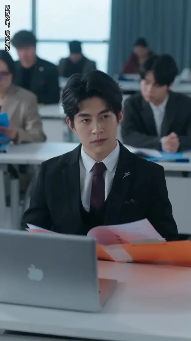 Episode 53 of Surrounded by Heirs