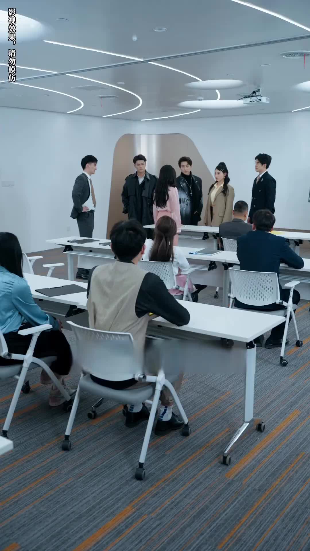 Episode 83 of Surrounded by Heirs