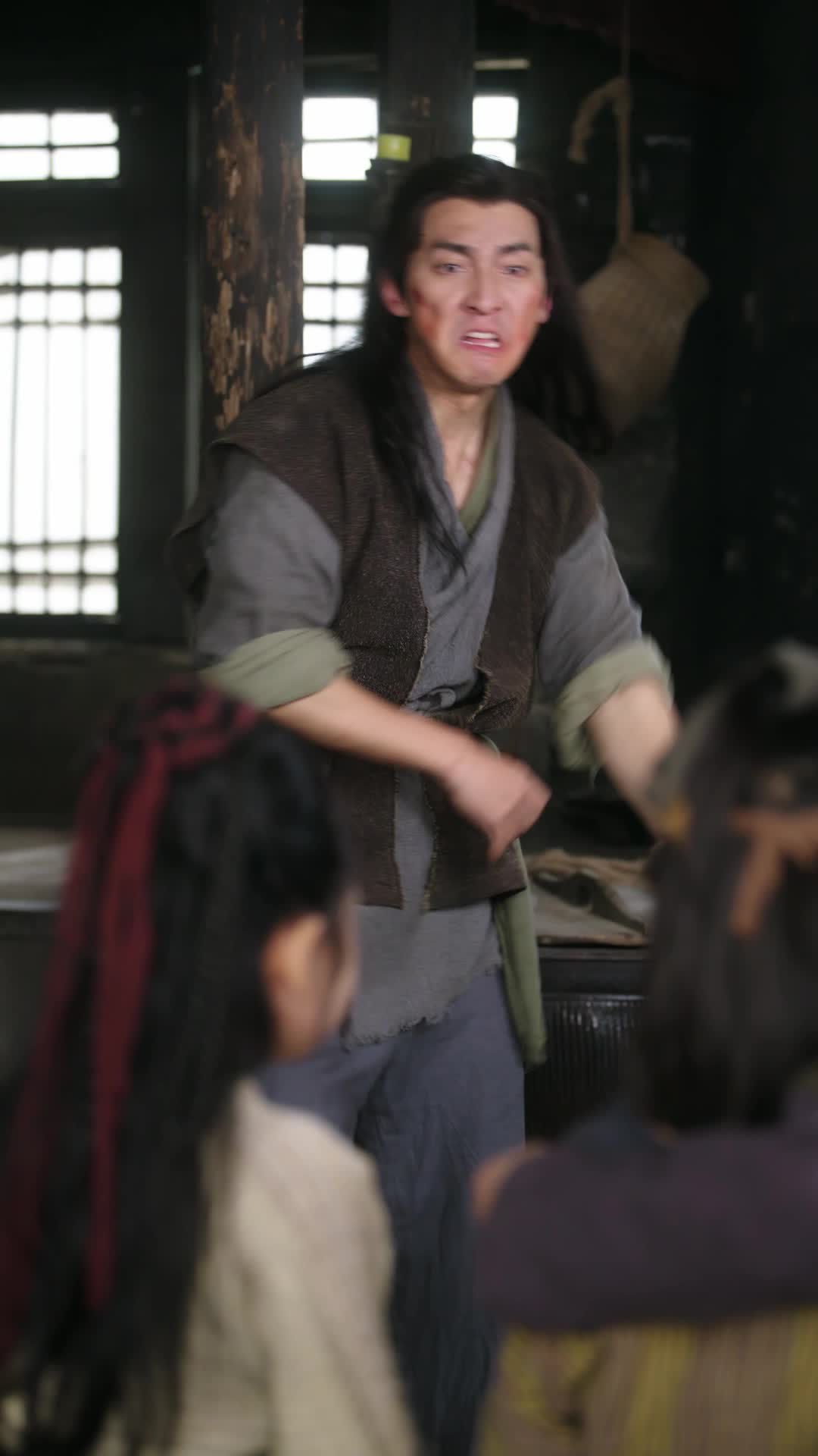Episode 17 of Surviving Ancient Times with a Useless Husband