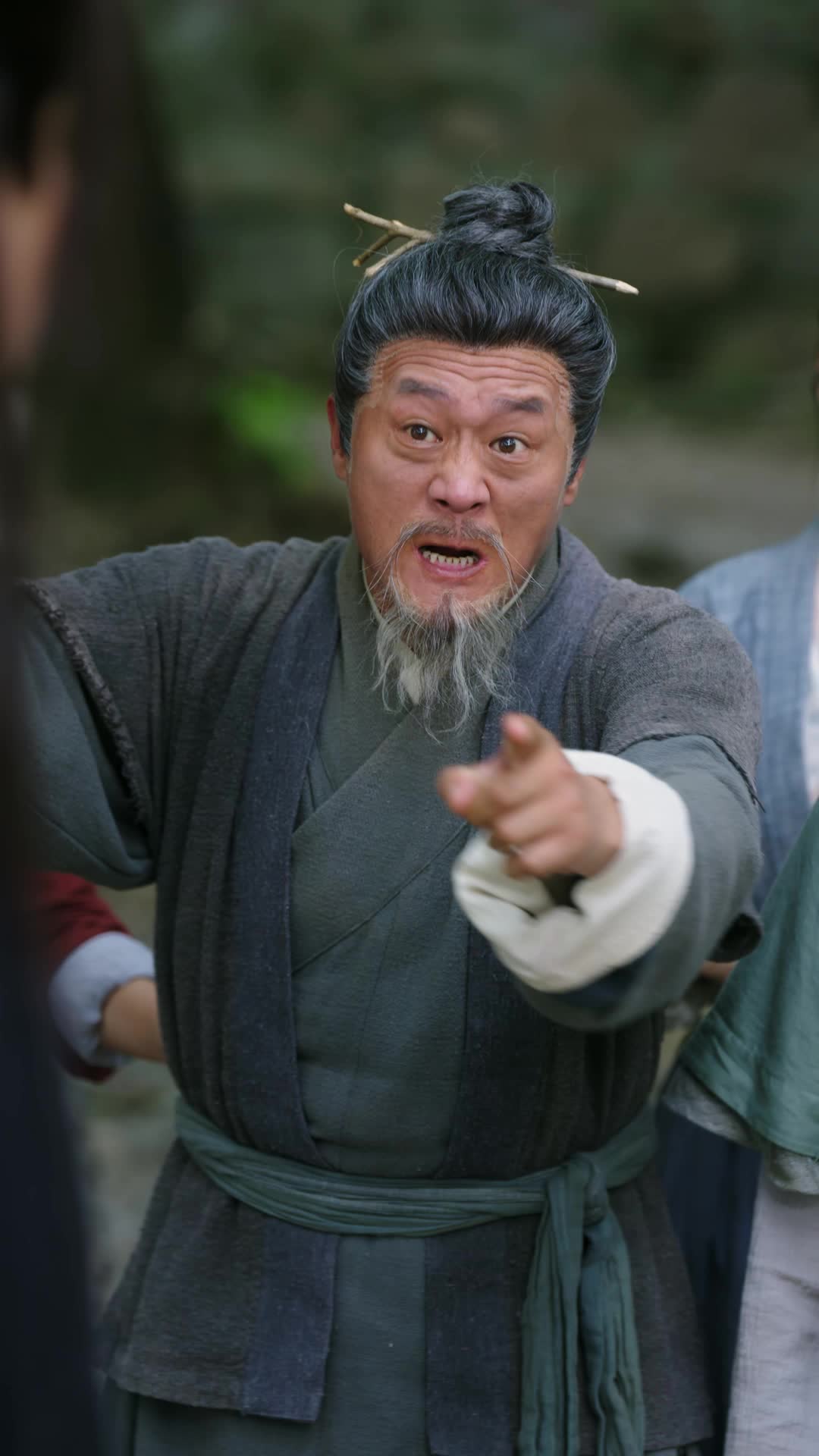 Episode 41 of Surviving Ancient Times with a Useless Husband
