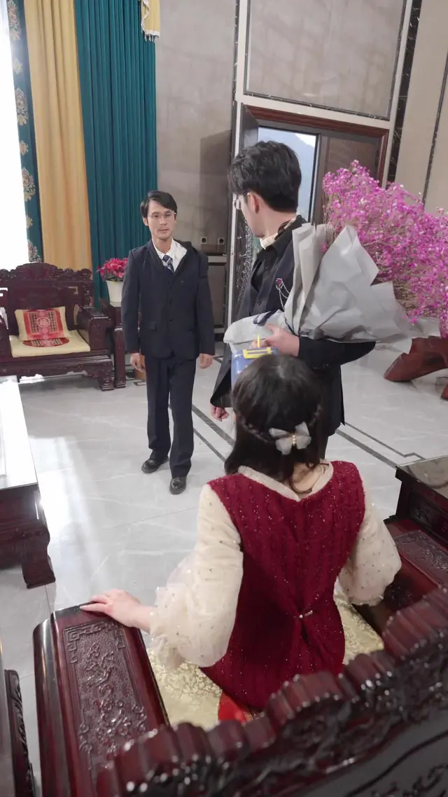 Episode 77 of Tears of a Falling Star