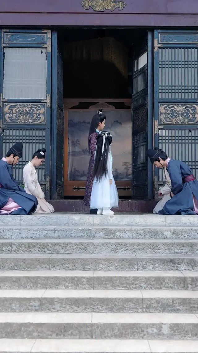 Episode 57 of That Beggar's Dad Is the Crown Prince!