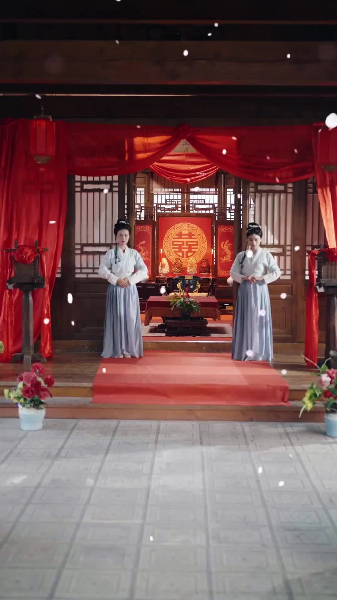 Episode 4 of The Abandoned Heiress's Reverse Harem