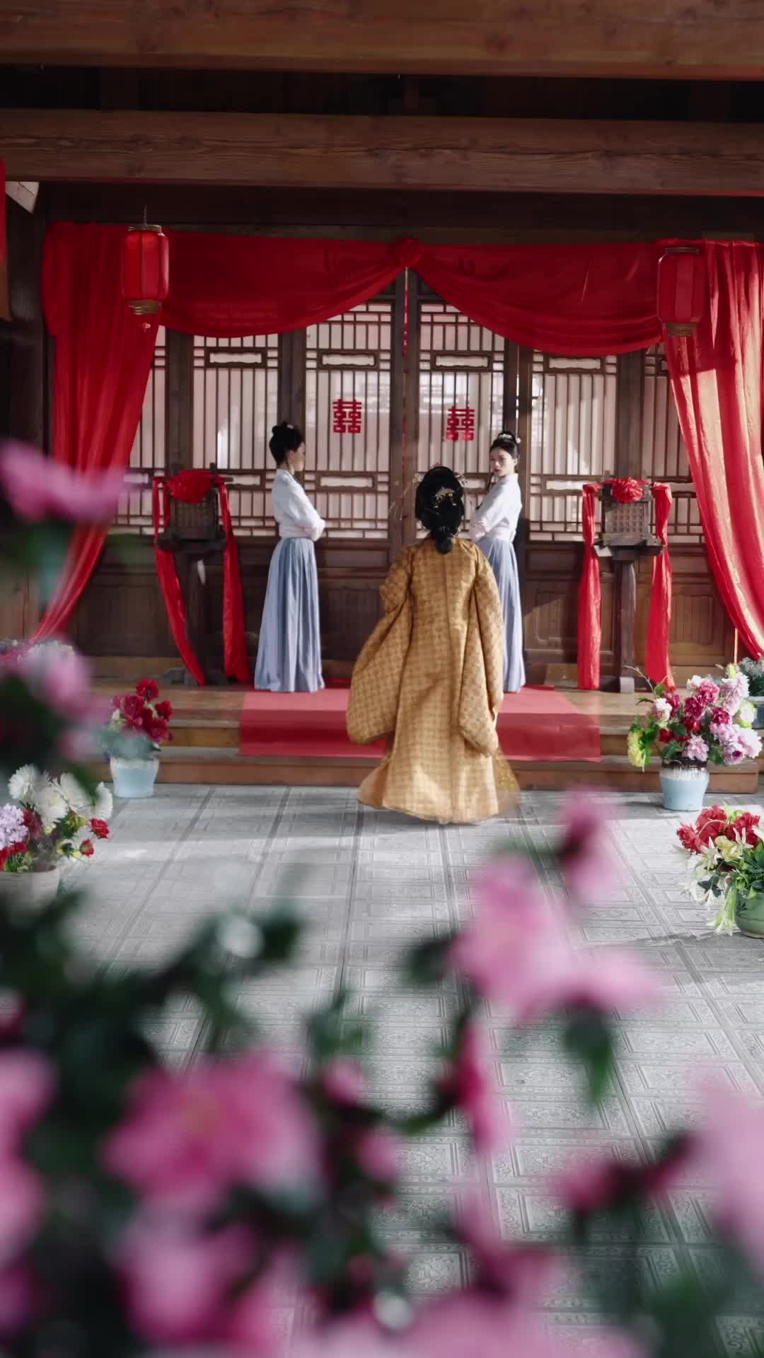 Episode 6 of The Abandoned Heiress's Reverse Harem