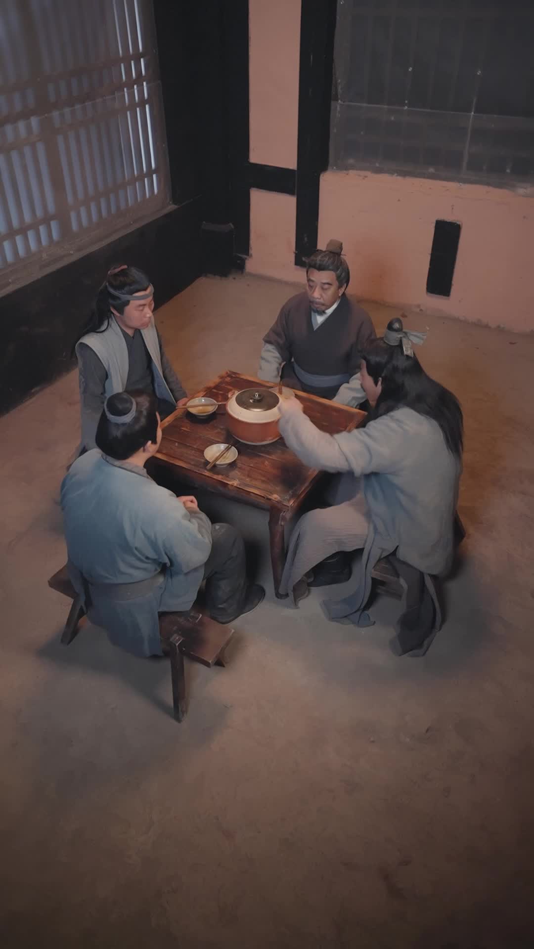 Episode 21 of The Agent Mom: Survive the Famine