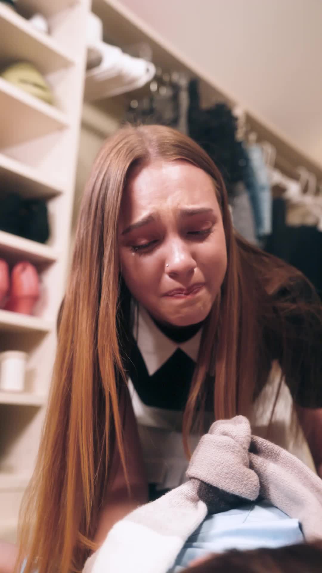 Episode 15 of The Billionaire Married a Homeless Girl