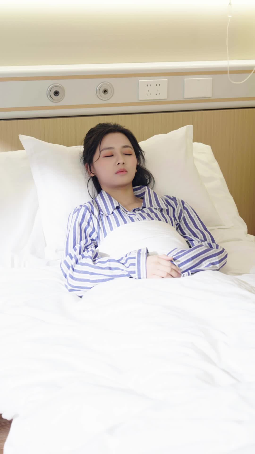 Episode 77 of The Billionaire's Secret Kids
