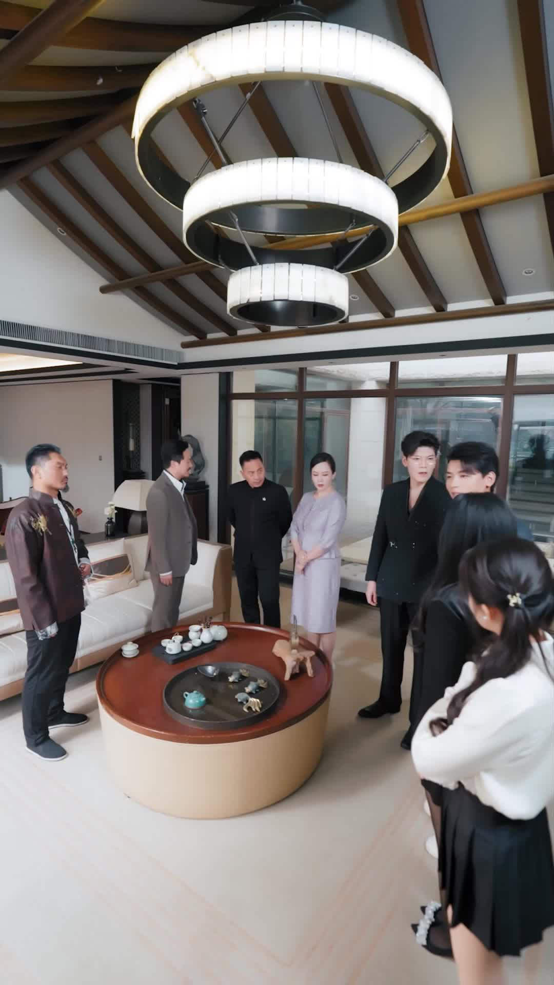 Episode 5 of The Bodyguard Who Ruled Fate