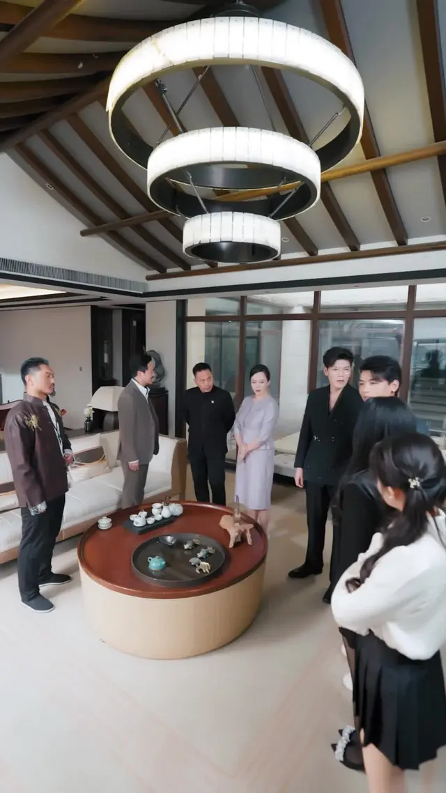 Episode 5 of The Bodyguard Who Ruled Fate