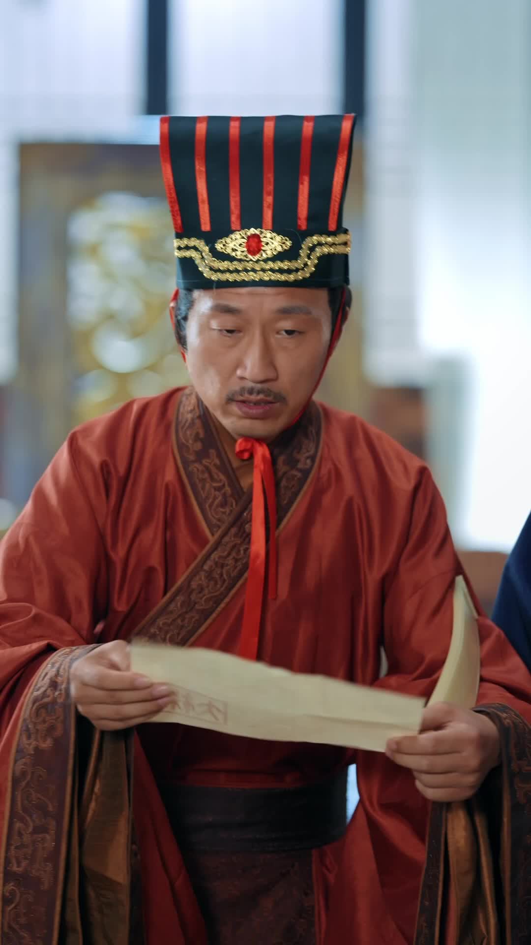 Episode 16 of The Bride Hides a Crown No One Sees