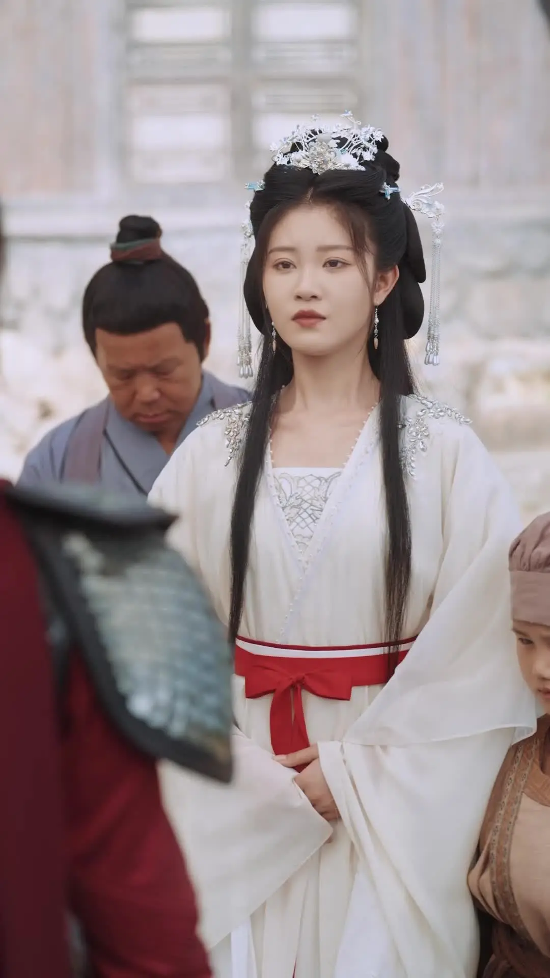 Episode 57 of The Bride Hides a Crown No One Sees