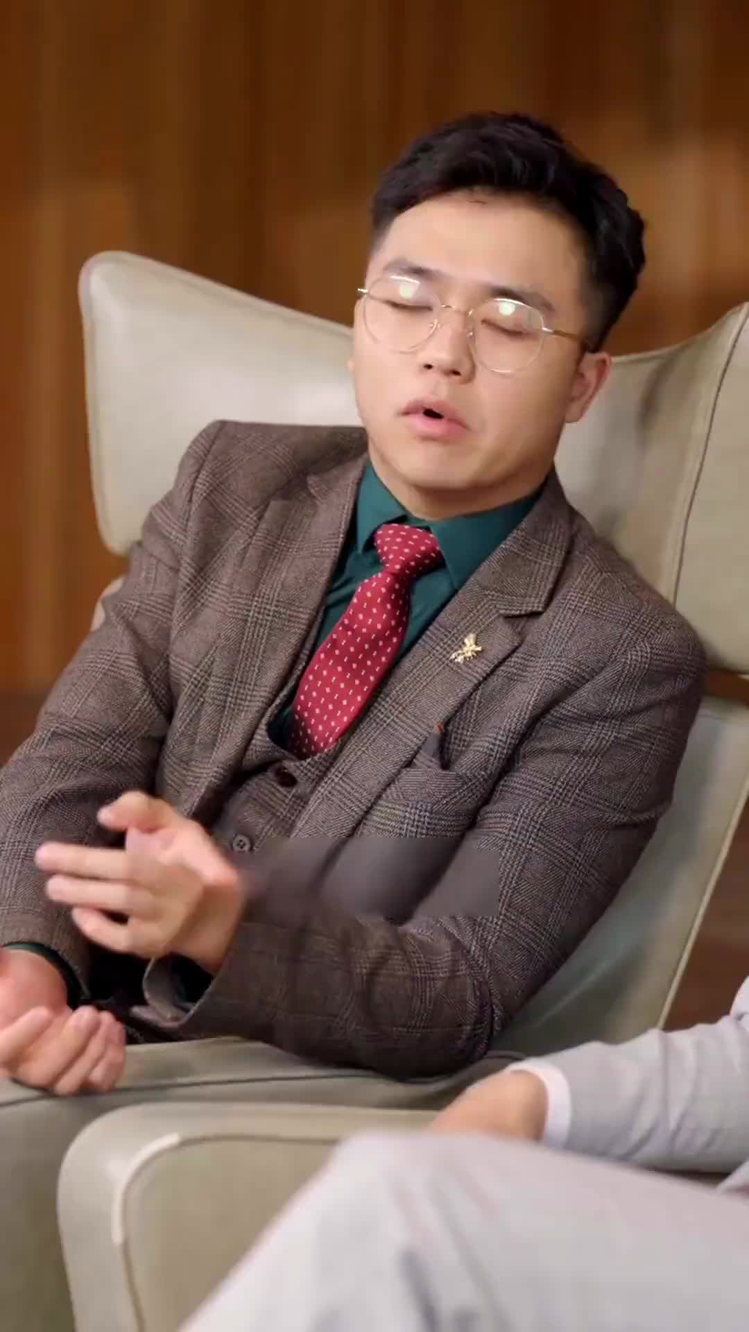 Episode 65 of The CEO Married the Wrong Woman